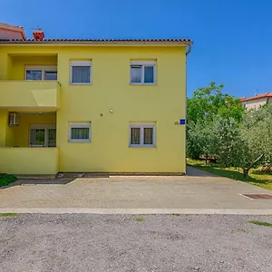 apartmani-prodan-2.in-istria.net/